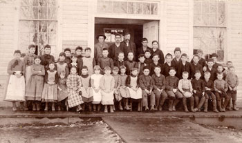This group of 19th-century schoolchildren from Morgan School may give a general idea of Mamie's Fowler School class size.