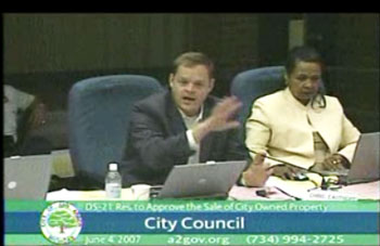 Chris Easthope assures his council colleagues that their deliberations will be posted by bloggers.