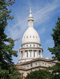 The capitol building in Lansing. (Photo by Mary Morgan, taken in obviously warmer weather.)