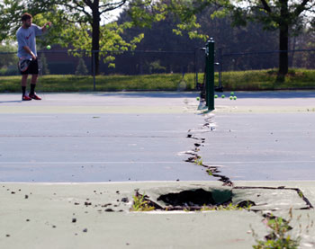 Tennis courts in Windemere Park