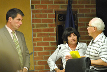 Left to right: City administrator Steve Powers, Jane Lumm (Ward 2) and Dennis Brewer, who owns two local towing companies.