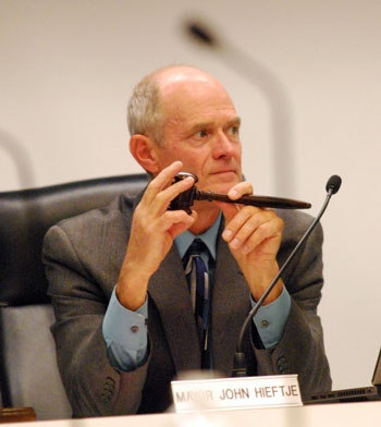 Mayor John Hieftje